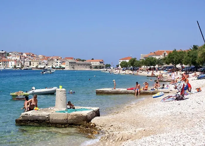 Apartment By The Sea - 12427